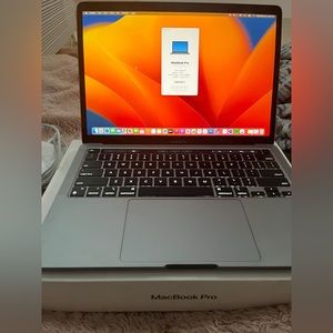 2020 13” Macbook Pro M1 Chip/Touchbar